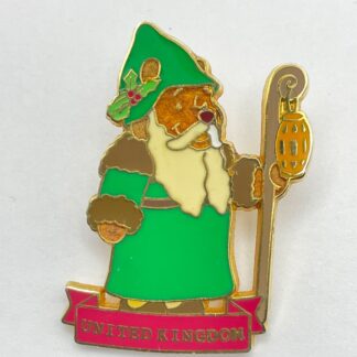 Disney Pin Winnie The Pooh United Kingdom Holiday Christmas G2
