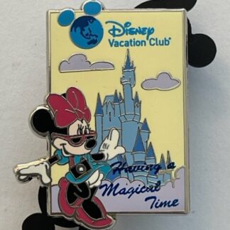 Disney Vacation Club Minnie Having a Magical Time Pin (A2)