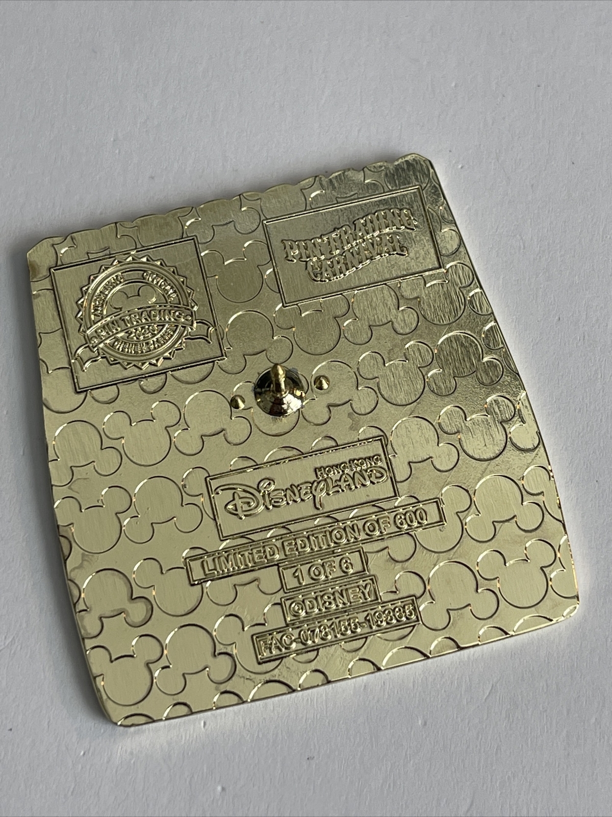 Disneyland Hong Kong HKDL Pin Carnival Snack Vending Machine Stitch Banana (A5) - Image 3