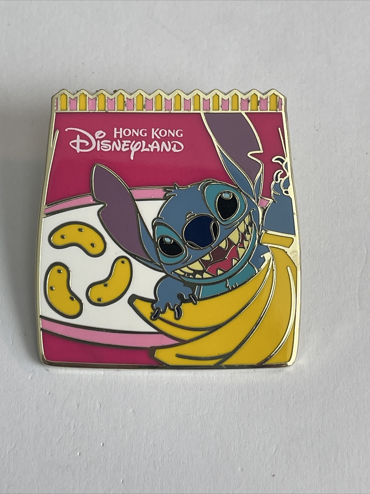 Disneyland Hong Kong HKDL Pin Carnival Snack Vending Machine Stitch Banana (A5)
