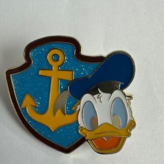 HKDL Donald Character Shields Mystery Pin Trading 2025 Hong Kong Disney Pin B9