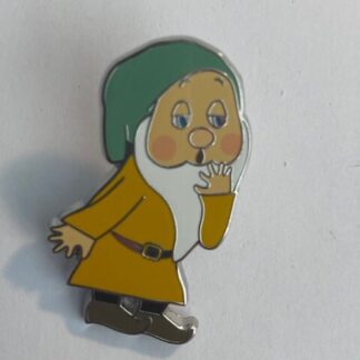 HKDL Hong Kong Hidden Mickey Game Snow White Seven Dwarfs Sleepy Disney Pin (B9)