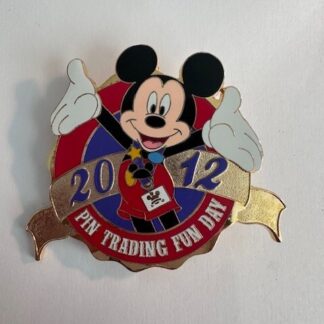 HKDL Pin Trading Fun Day 2012 Pin Trading Logo Mickey Disney Pin LE800  (A0)