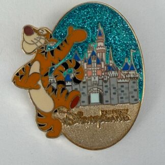 HKDL - Tigger - Character and Castle - Mystery 2014 Disney Pin F9