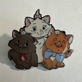 Loungefly OE - Aristocats Kittens - Marie, Berlioz, Toulouse Disney Pin D2