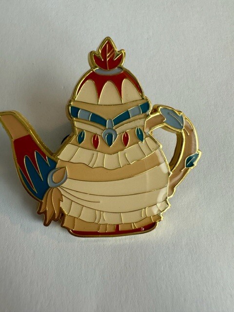 Loungefly Pocahontas Teapot Princess Teacups Mystery Disney Pin (C4)
