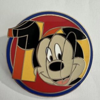 Mickey Mouse Cast Chaser 10 Years Of Disney Pin Trading C5