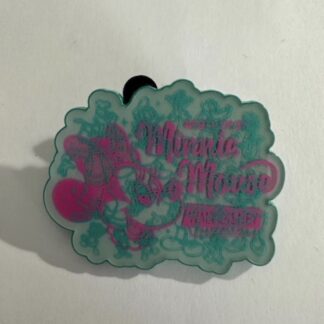 Minnie Mouse Sweet And Stylish Mickeys Pals Lanyard Starter Disney Pin (F0)