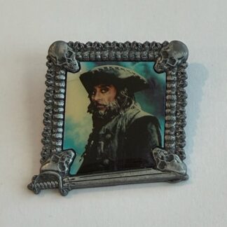 On Stranger Tides Collection  Captain Blackbeard Pirates Disney Pin H5