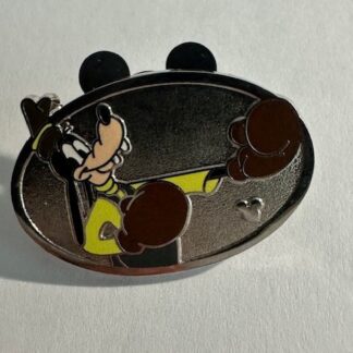 WDW Boxing Completer Goofy Shorts Sport Hidden Mickey 2013 Disney Pin E1