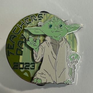 WDW - Yoda - Teachers Day 2023 - Star Wars Disney Pin E2